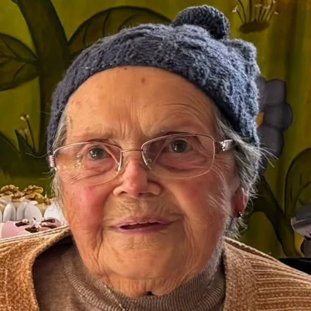 Ana Lucia Ferreira Woski