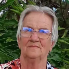 Eva Waselechen Tomkiw