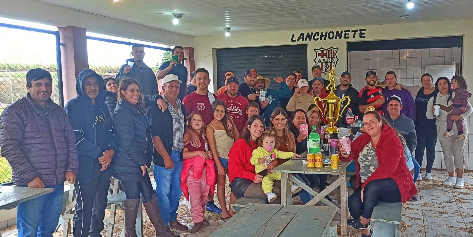 Pinho de Baixo celebra título dos Jogos do Trabalhador com almoço de confraternização em Irati