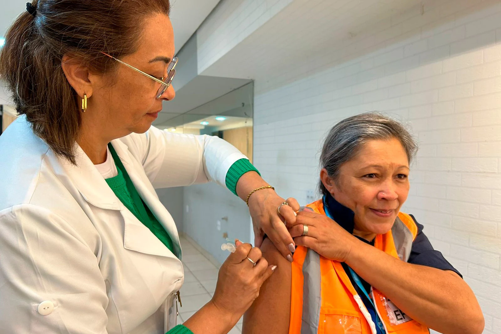 Paraná ultrapassa 2 milhões de doses aplicadas contra a gripe e ocupa 5º lugar no Brasil