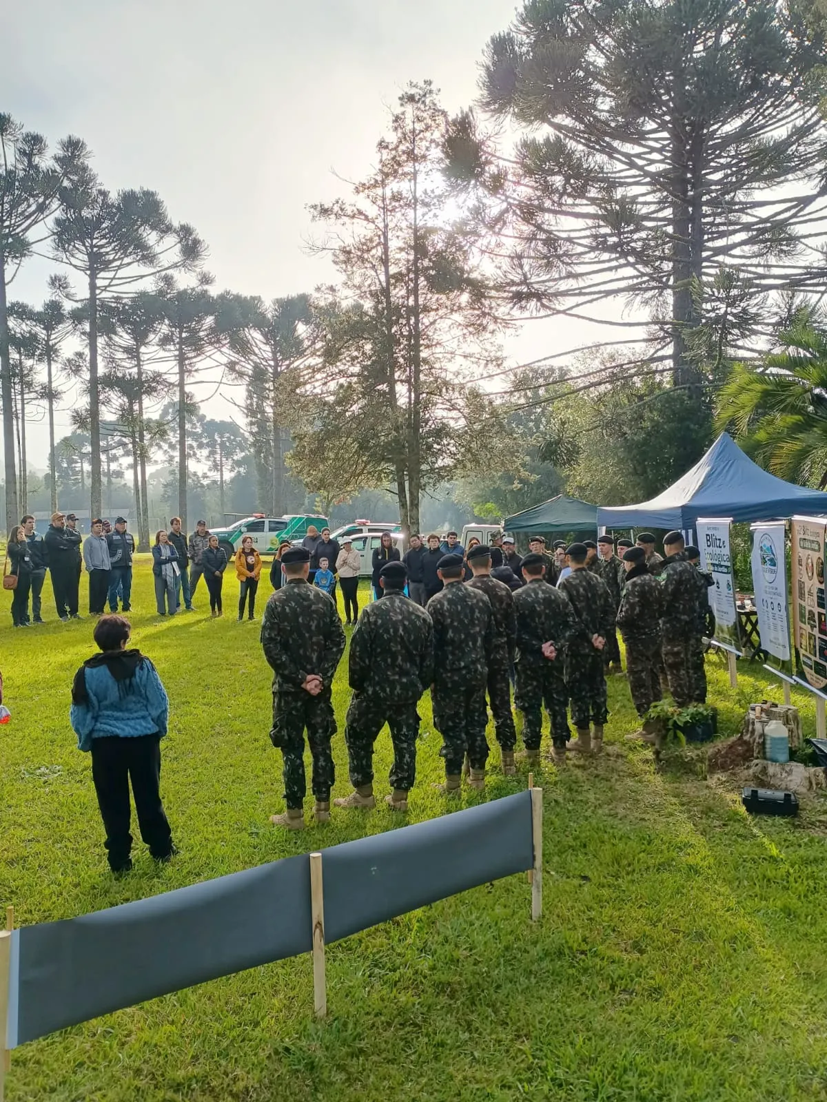 Ação reúne voluntários e Polícia Ambiental para limpeza de rios e áreas de preservação em Guarapuava