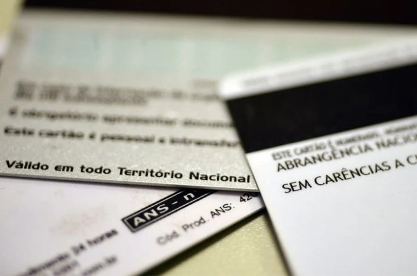 Projeto pode ampliar desconto no Imposto de Renda para despesas médicas