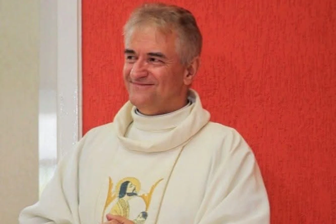 Missa com Padre Wilson Czaia promove inclusão e acolhimento da comunidade surda em Irati neste domingo