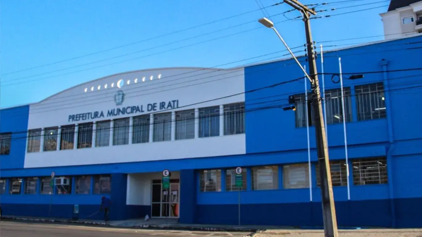 Prefeitura de Irati abre PSS com vagas na Saúde; veja cargos e como se inscrever