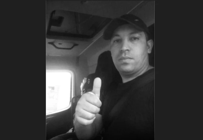 Servidor de Fernandes Pinheiro morre após colisão com carreta