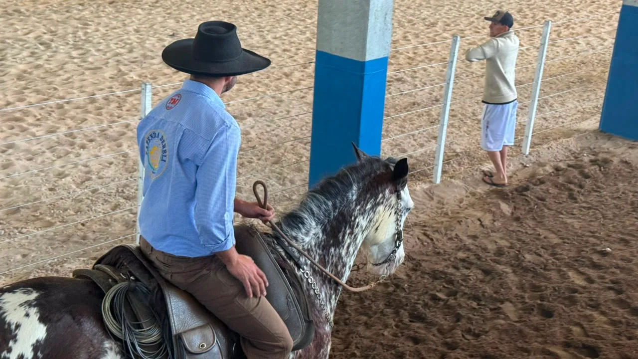 Começa hoje o 36º Rodeio Crioulo de Irati com show gratuito do Grupo Rodeio
