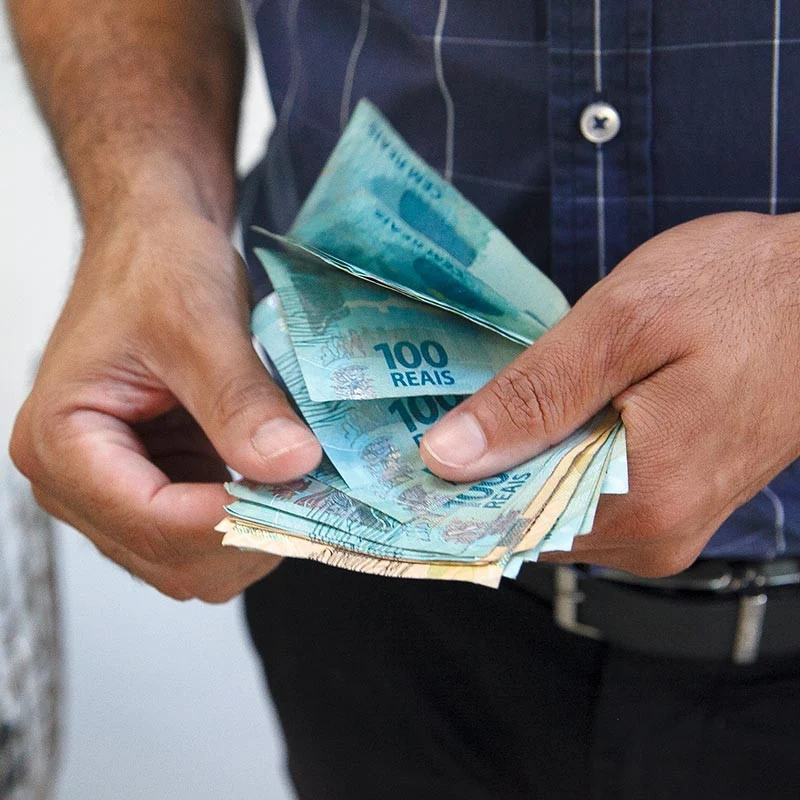Banco Central vai devolver R$ 6 bilhões; saiba se você pode receber