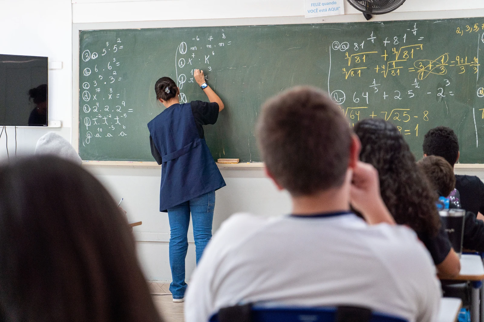 Educação publica edital para contratação de professores temporários no Paraná