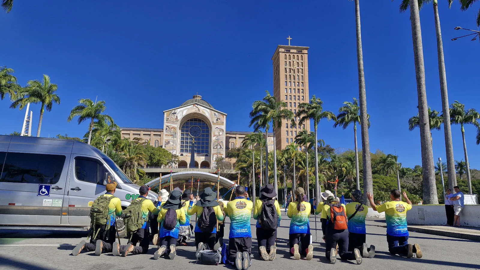 Peregrinos de Irati percorrem Caminho da Fé em primeira peregrinação organizada na região
