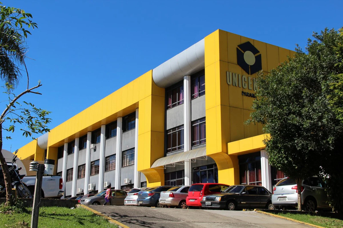 Unicentro abre inscrições para concurso público de Analista de Gestão Universitária; salário chega a quase R$ 8 mil