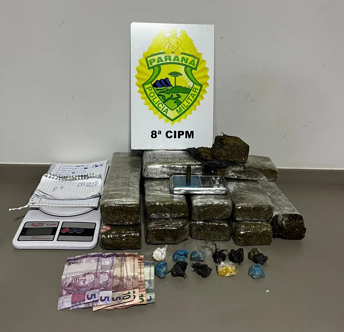 Operação no Alto da Lagoa termina com 6,7 kg de maconha, crack e munição apreendidos