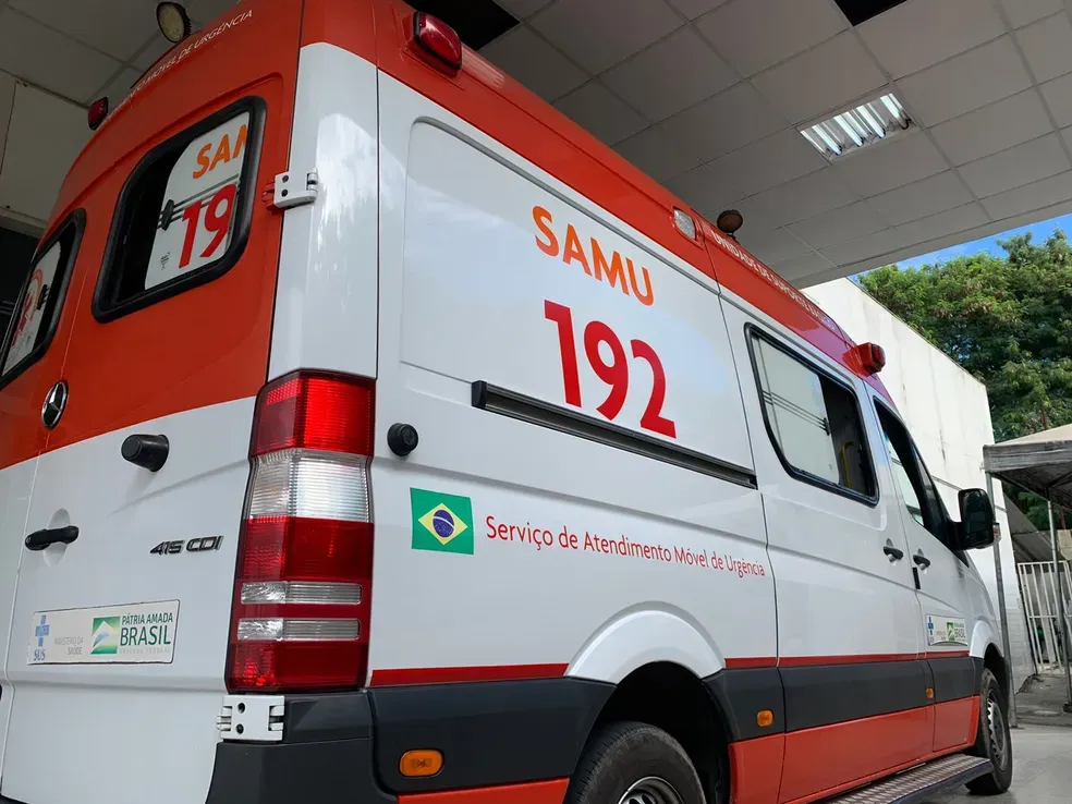 Mulher fica ferida após levar três capacetadas e um soco do namorado em Imbituva